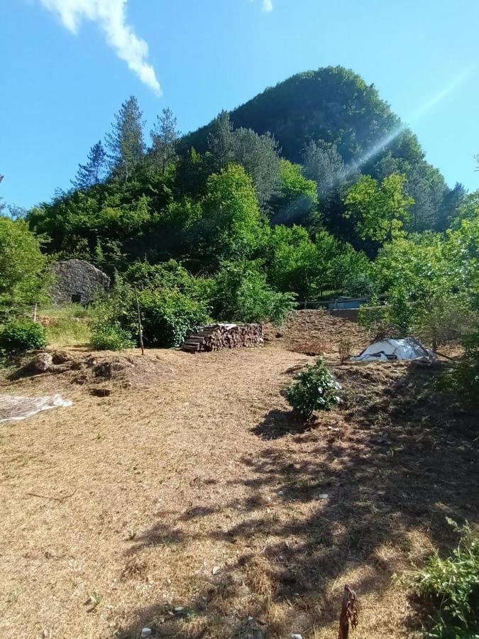 הוילה Fabbriche di Vergemoli Casolare Trombacco מראה חיצוני תמונה